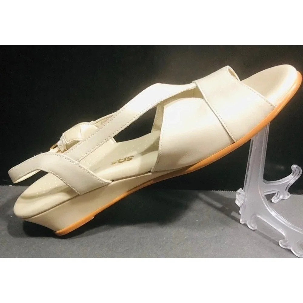 SAS‎ Beige Sandals Strappy Low Wedge Open Toe Minimalist Vaca Summer Women 9.5N